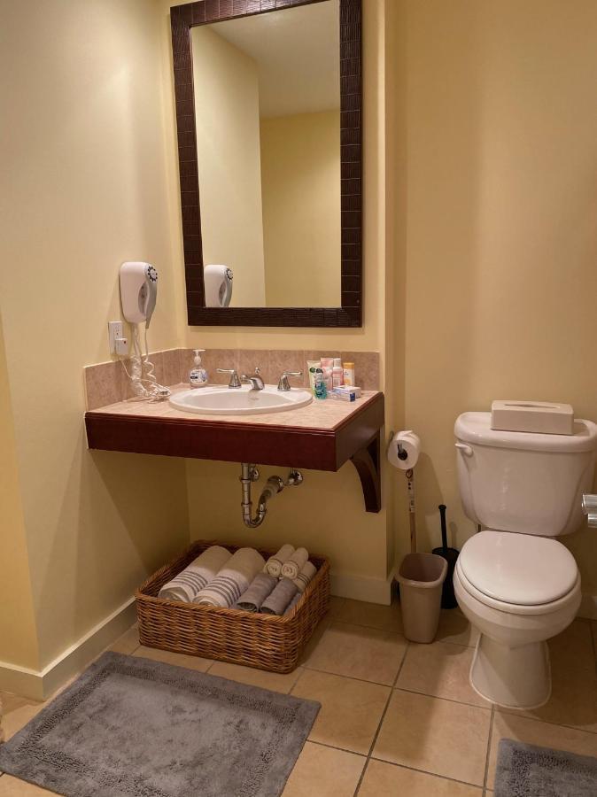 Ocean View Luxurious Condo-Best Location + Balcony Destin Kültér fotó
